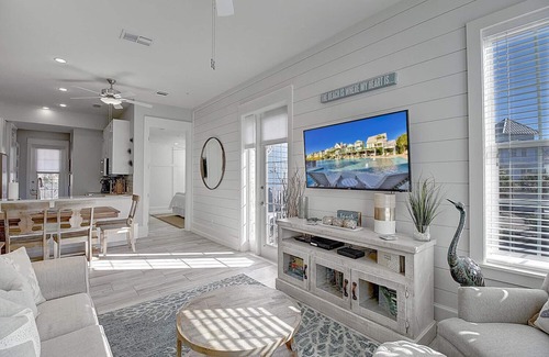 Cinnamon Shore Condo | Corner 1-Bedroom Condo w/Bonus Bunks+Easy Amenity Access@Cinnamon Shore