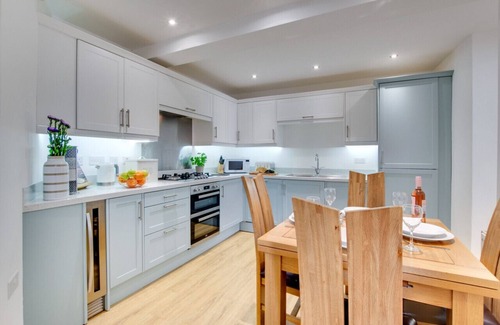 Portinscale House | Corner Cottage - Two Bedroom House, Sleeps 4