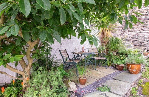 Portinscale House | Corner Cottage - Two Bedroom House, Sleeps 4
