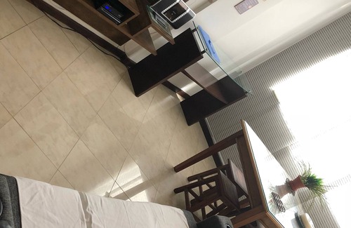 Icarai Apartment | Corner of the excellent local beach in the heart of Icarai