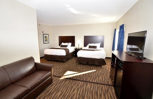 Oelwein Hotel | Cornerstone Inn & Suites Oelwein