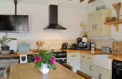 Dogdyke Cottage | Cornflower Cottage UKC1897