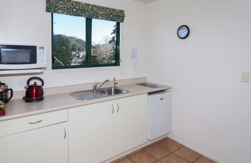 Coromandel Hotel | Coromandel Court Motel
