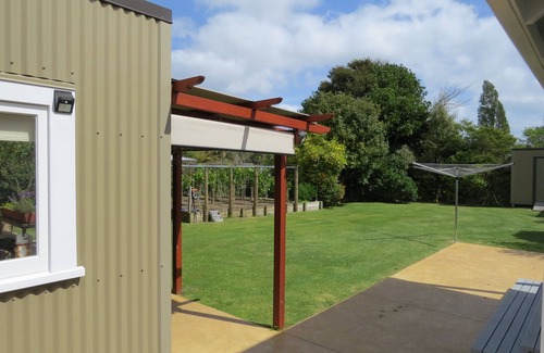 Coromandel House | Coromandels Three Chimney Villa - Walk to Town/Private Fenced Yard/Very Spacious