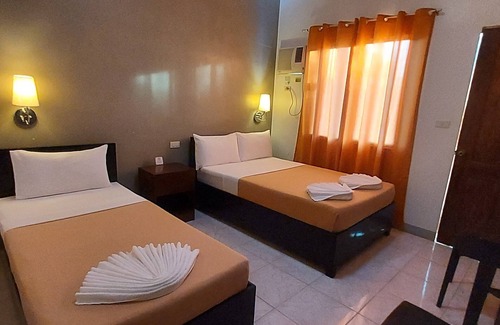 Coron Town Proper House | Coron Vista Lodge