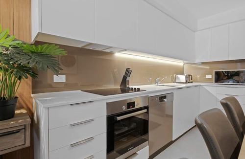 Arthur's Point Apartment | Coronet Quarters - Scenic 10 min drive to CBD - Stones throw from Coronet Peak