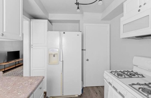 Munster Apartment | Corporate Home Near South Shore