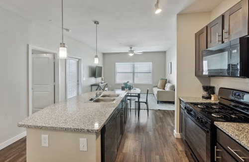 Willowbrook Apartment | Corporate I Free Parking I Properties by Preston