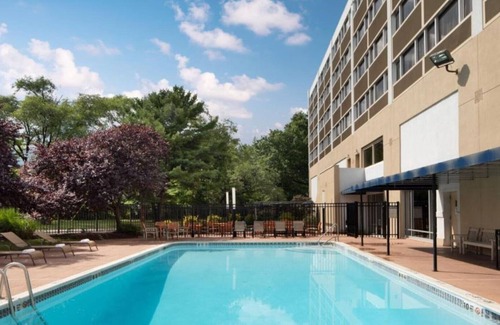 Clark House | Corporate Traveler's, Families or Groups!