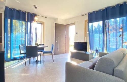 Alba Apartment | Cortemaggiore 4B Luxury-Flexrent Abissinia