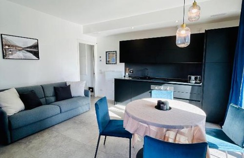 Alba Apartment | Cortemaggiore 4B Luxury-Flexrent Abissinia