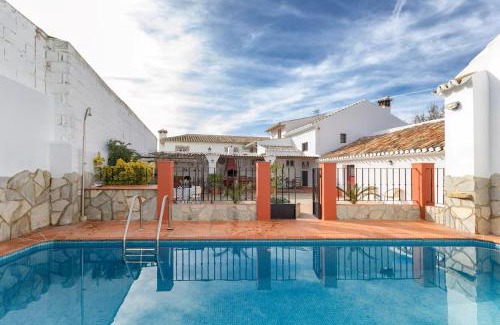 Villanueva del Trabuco House | Cortijo Borreguero