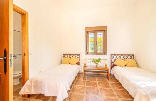 Pizarra House | Cortijo Cantares by Rosas Cantares