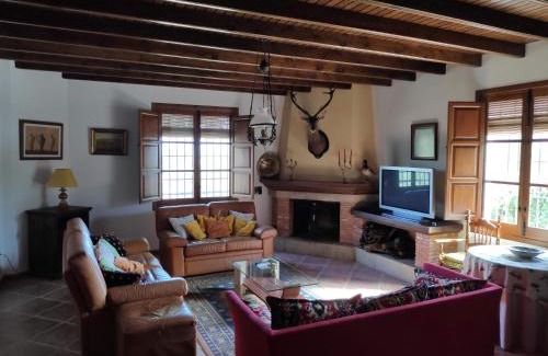 Villanueva del Rosario Villa | Cortijo El Arrejadero