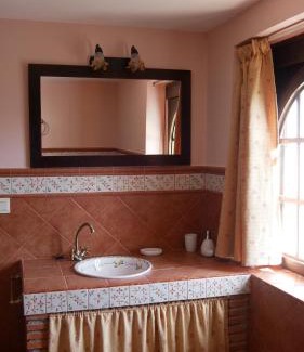 Moclin House | Cortijo Los Liñanes rural con piscina, barbacoa y vistas