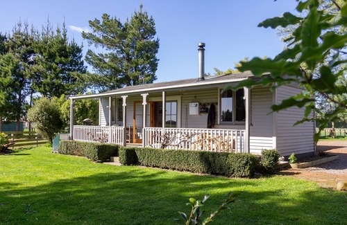 Greytown Cottage | Cosie and cute ! Pennys Cottage !