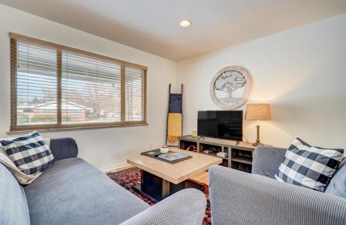Skyway House | Cosmic Comfort - Pet Friendly - Fenced Yard