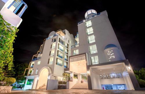 Bang Sare Hotel | Costa Beach Residence & Jacuzzi