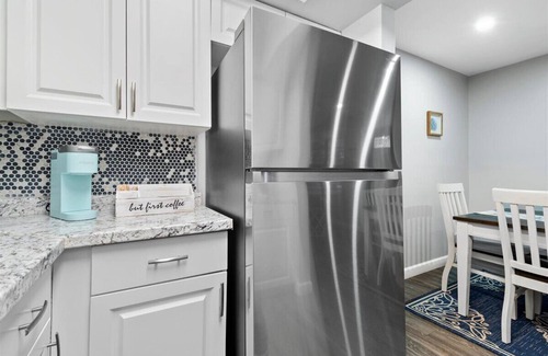 Lake Worth Corridor Apartment | Costal Lakeside 1BR in Lake Worth