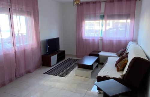 Sakkala Apartment | Cosy, 1 Bedroom Apartment