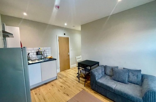 Crofton Park Condo | Cosy 1 bedroom flat!