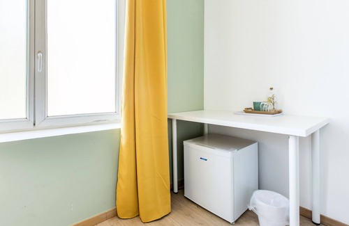 Roubaix House | Cosy 🏠 10 P - 5 bedrooms - 5 bathrooms near Lille and all amenities