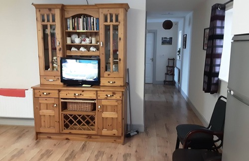 Enniscrone Cottage | Cosy 2-Bed Cottage in Sligo
