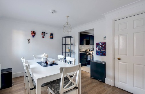 Headington House | Cosy 2-Bedroom Haven in Picturesque Headington