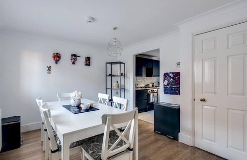 Headington House | Cosy 2-Bedroom Haven in Picturesque Headington