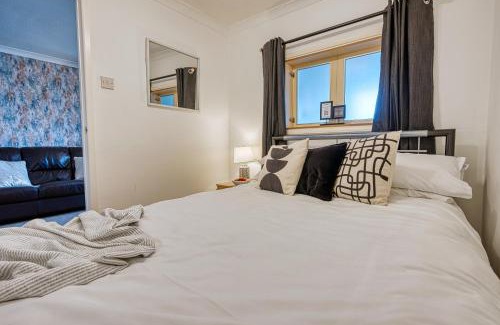 Long Itchington Apartment | Cosy 3 bed apartment in Southam, sleeps 6