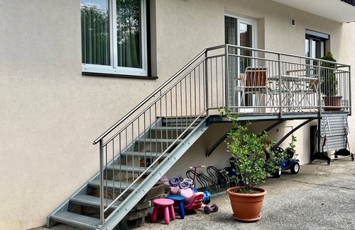 Augsdorf Apartment | Cosy apartment for 4 people with WIFI, TV and balcony