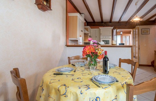 Barneville-Carteret House | Cosy apartment in villa for 4 people with WIFI, TV, terrace, panoramic view and parking