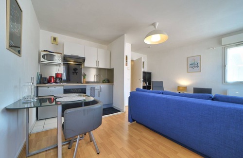 Lille-Moulins Apartment | Cosy apartment | 10min from the metro | Parking