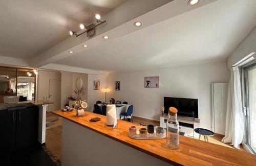 Diderot Apartment | Cosy apartment at Gates of Paris