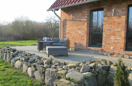 Woldegk Apartment | Cosy apartment for 4 people with TV, terrace and parking