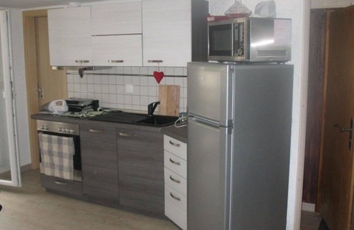 Saas Almagell Apartment | Cosy apartment for 6 people with WIFI and TV
