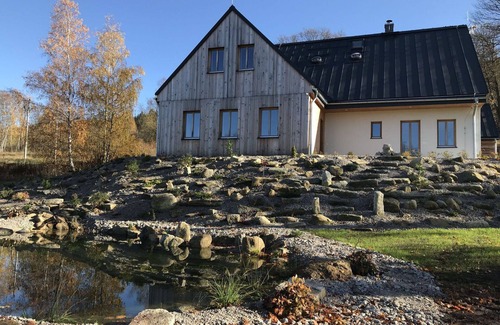 Tanvald Apartment | Cosy apartment for 4 guests with WIFI, TV and terrace