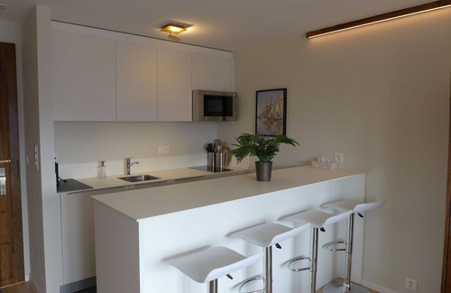 Montana Apartment | Cosy apartment for 2 guests with WIFI, TV, balcony and panoramic view