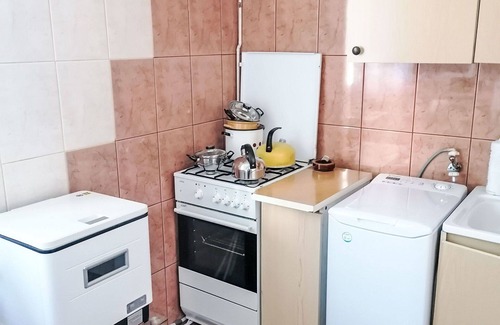 Wola Apartment | Cosy apartment for 2 people with balcony and panoramic view