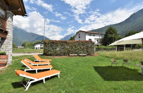 Bodengo Apartment | Cosy apartment for 3 guests with WIFI, TV, patio, pets allowed and parking