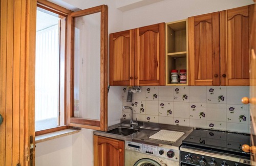 Marina di Vasto Apartment | Cosy apartment for 4 guests with TV, terrace, pets allowed and parking