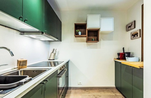 Pinzolo Apartment | Cosy apartment for 4 guests with A/C, WIFI, TV and terrace