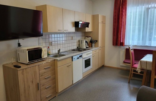 Ischgl Apartment | Cosy apartment for 4 people with TV, terrace and parking