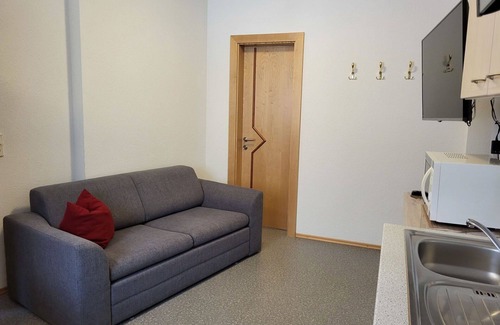 Ischgl Apartment | Cosy apartment for 4 people with TV, terrace and parking
