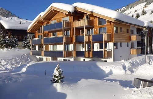 Riederalp Apartment | Cosy apartment for 4 people with WIFI, TV and balcony
