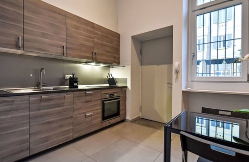 Ponte Seveso Apartment | Cosy apartment for 4 people with A/C, WIFI, TV and parking