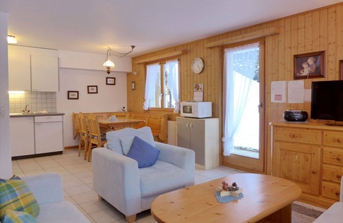 Buerchen Apartment | Cosy apartment for 5 guests with WIFI, TV, patio, pets allowed, panoramic view and parking
