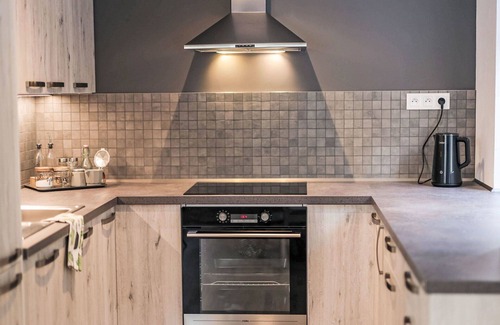 Jachymov Apartment | Cosy apartment for 5 guests with WIFI, TV, panoramic view and parking