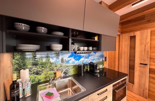 Pec pod Snezkou Apartment | Cosy apartment for 6 people with WIFI, hot tub, TV, terrace and panoramic view