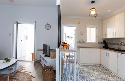 Vinaros Apartment | Cosy apartment for 6 guests with WIFI, TV and terrace